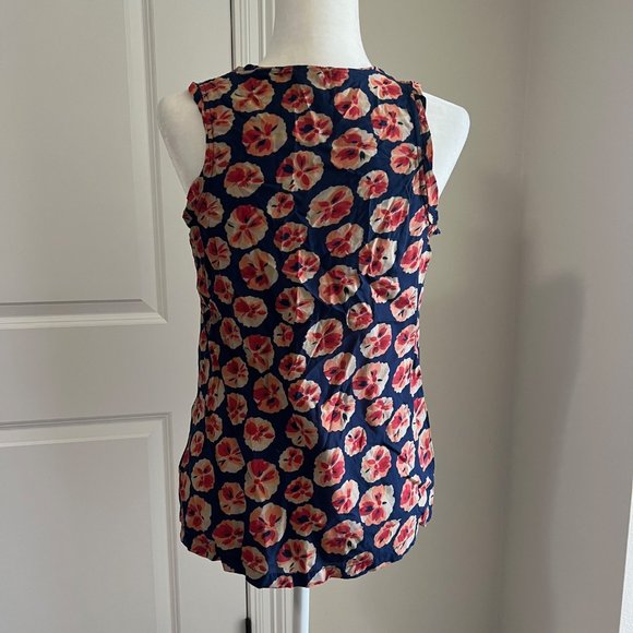 Old Navy Woven Floral Button-Front Top - Picture 5 of 7